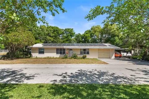 38351 7th Ave, Zephyrhills, FL 33542