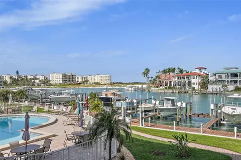 936 Pinellas Bayway S #T-5, Tierra Verde, FL 33715