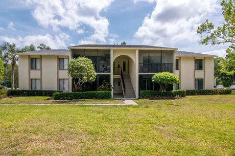 1400 Pine Glen Ln #B2, Tarpon Springs, FL 34688