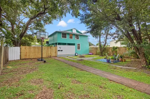 3651 15th St N, Saint Petersburg, FL 33704