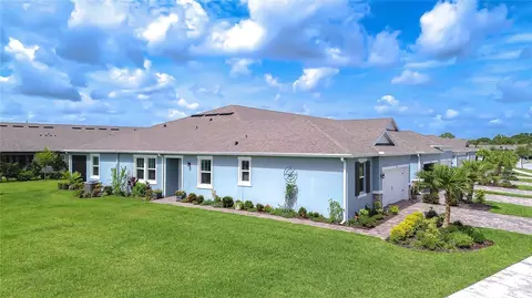 3765 Maxwell Park Dr, Sun City Center, FL 33573