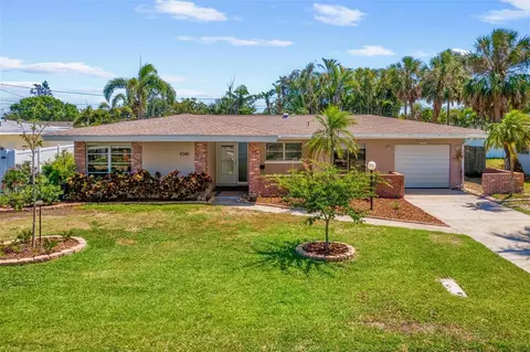 4340 50th Ter S, Saint Petersburg, FL 33711