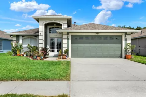 1924 Sedgefield St, Brandon, FL 33511