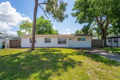 5119 Gateway Dr, Tampa, FL 33615