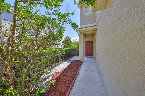 11029 Winter Crest Dr, Riverview, FL 33569