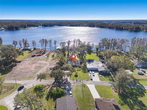 21918 Shamu Dr, Land O Lakes, FL 34639