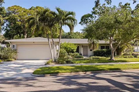 301 62nd Ave S, Saint Petersburg, FL 33705