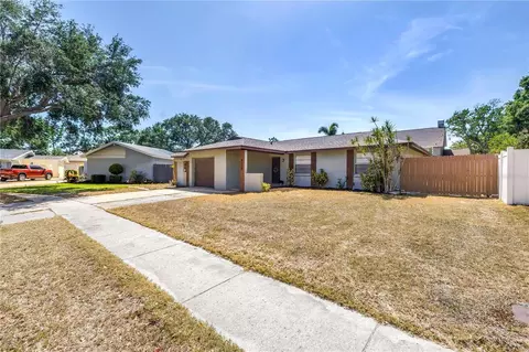 8130 129th Ln N, Seminole, FL 33776