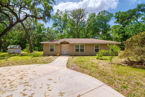 19266 Campground Rd, Brooksville, FL 34601