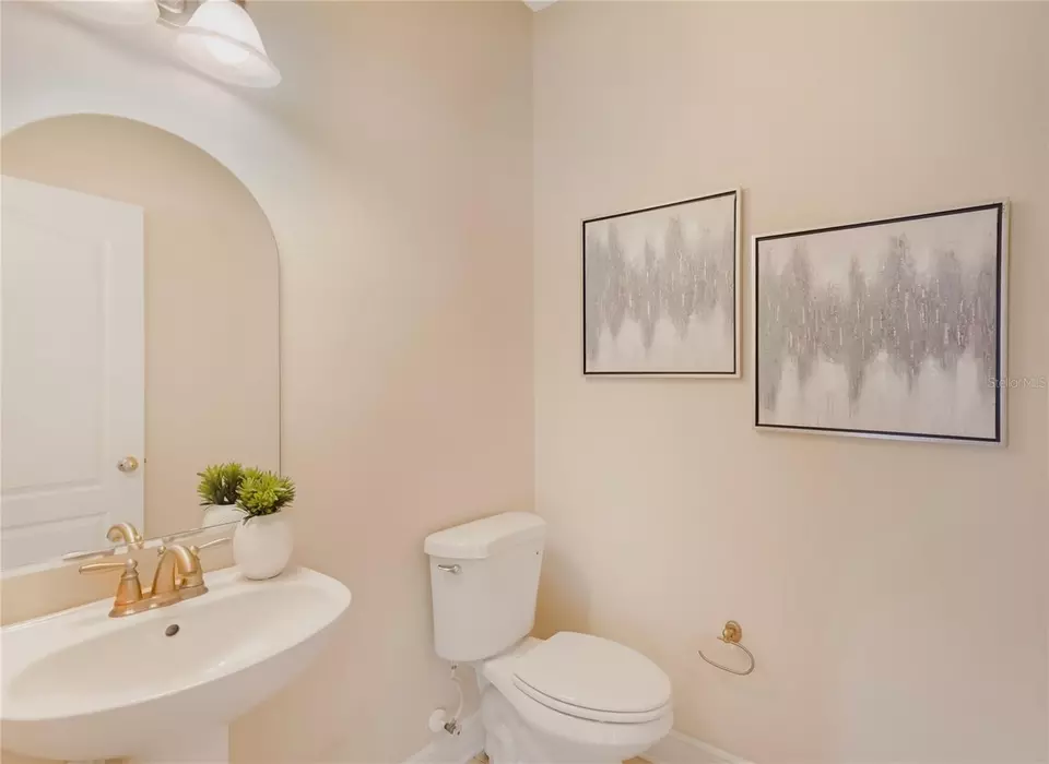 Bath - 7410 S Fitzgerald St, Tampa, FL 33616 photo 1 of 4