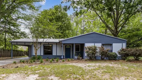 2625 NW 42nd Pl, Gainesville, FL 32605