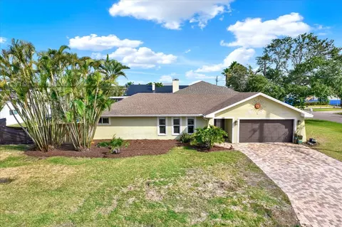 680 Capri Blvd, Treasure Island, FL 33706