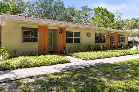 2212 Lark Cir W #E, Palm Harbor, FL 34684
