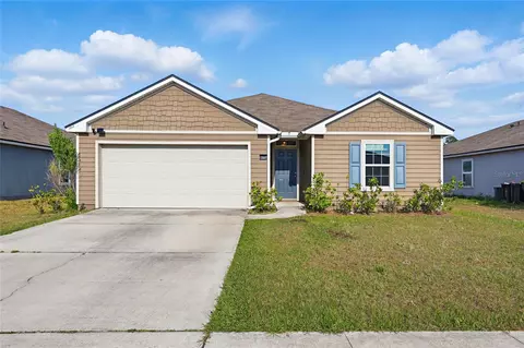 2043 Tyson Lake Dr, Jacksonville, FL 32221