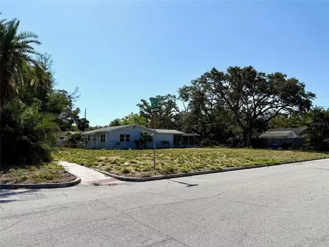 5260 1st Ave S, Saint Petersburg, FL 33707