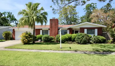 1308 Moreland Dr, Clearwater, FL 33764