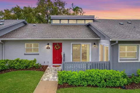 50 Balsam Dr, Oldsmar, FL 34677