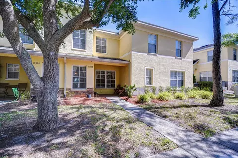 10928 Brickside Ct, Riverview, FL 33579 photo 1