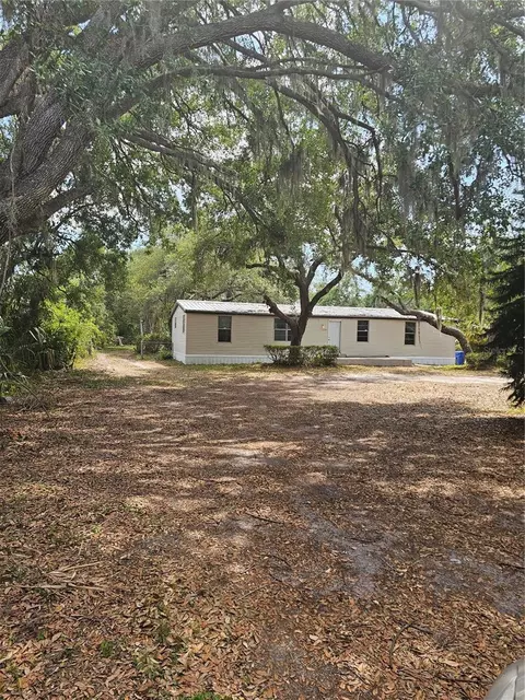 8255 Richmond St, Gibsonton, FL 33534