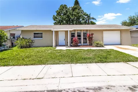 608 Lemonwood Dr, Oldsmar, FL 34677