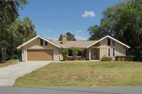 4951 S Driftwood Way, Homosassa, FL 34448