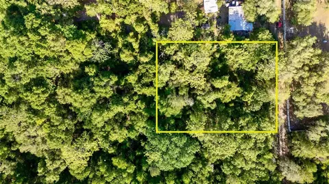 000 NE 206 St, Fort Mc Coy, FL 32134