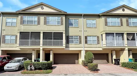 2352 Grand Central Pkwy #18, Orlando, FL 32839