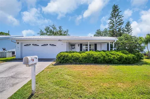 9136 42nd Ln N, Pinellas Park, FL 33782