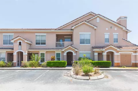 10473 Villa View Cir, Tampa, FL 33647