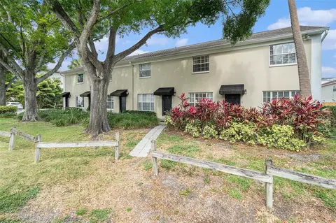 408 S Arrawana Ave #A4, Tampa, FL 33609
