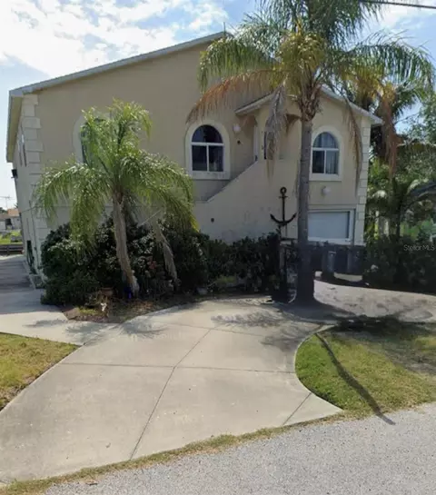 13810 Lavender Ave, Hudson, FL 34667