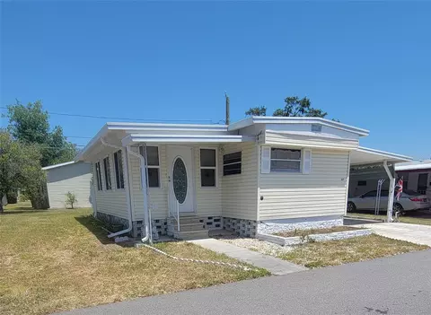585 Sky Harbor Dr #327, Clearwater, FL 33759