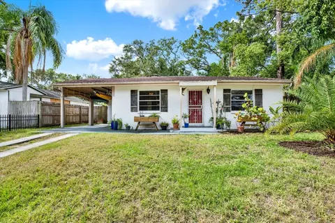 511 San Jose Dr, Dunedin, FL 34698