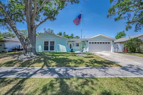 14984 Cromwell Dr, Clearwater, FL 33764