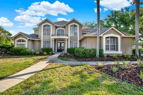 4085 Arlington Dr, Palm Harbor, FL 34685