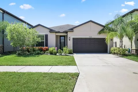 9309 Tradewater Oaks Ct, Riverview, FL 33578