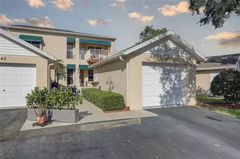 6330 99th Way N #14F, Saint Petersburg, FL 33708