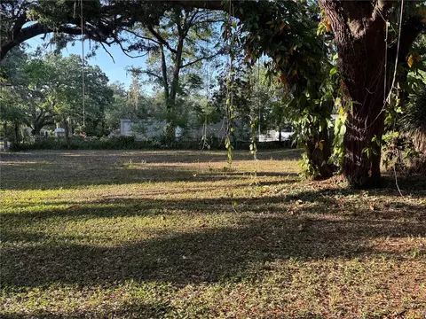 14711 N 30th St, Lutz, FL 33559