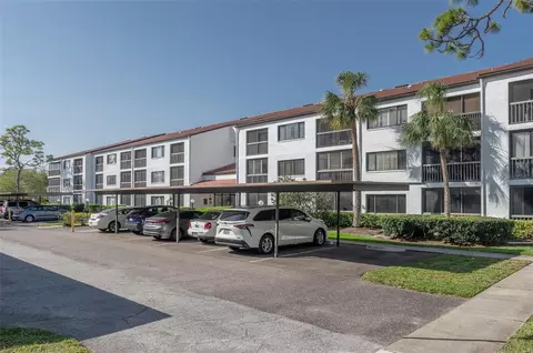 2595 Countryside Blvd #8205, Clearwater, FL 33761