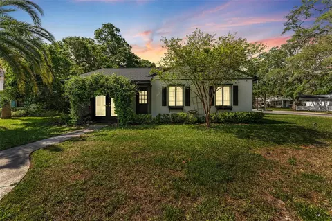 433 San Salvador Dr, Dunedin, FL 34698