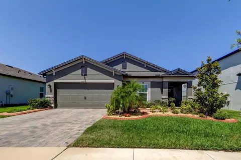 12407 Hilltop Farms Dr, Dade City, FL 33525