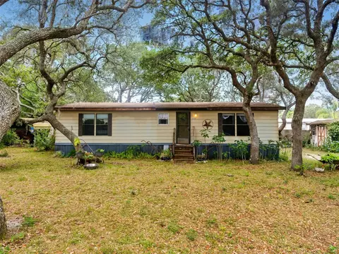 5530 SE 183rd Ct, Ocklawaha, FL 32179