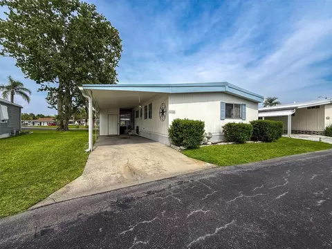 5150 Damsen Cir, New Port Richey, FL 34653