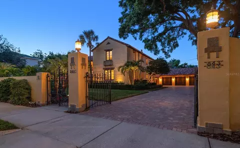 843 17th Ave N, Saint Petersburg, FL 33704