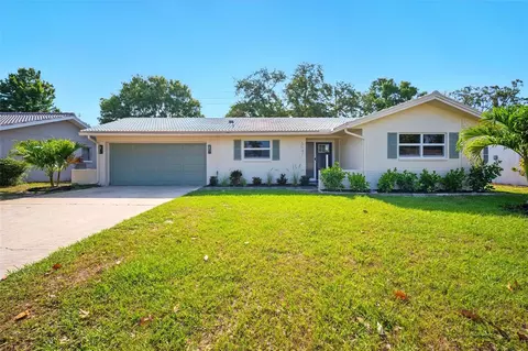 5647 110th Way, Seminole, FL 33772