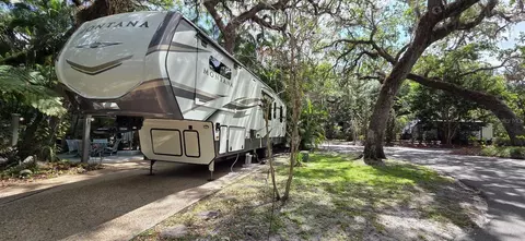309 Gator Aly, Lake Wales, FL 33898
