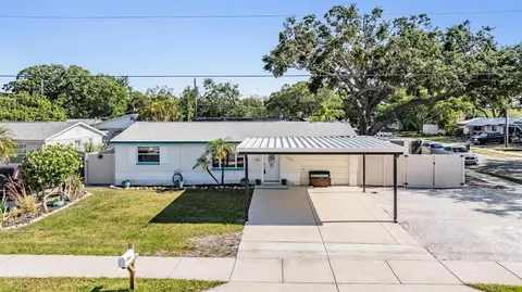 6894 82nd Ave N, Pinellas Park, FL 33781