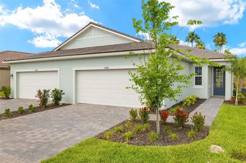 20423 Symphony Pl, Venice, FL 34293