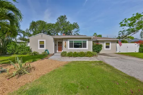 716 75th St N, Saint Petersburg, FL 33710