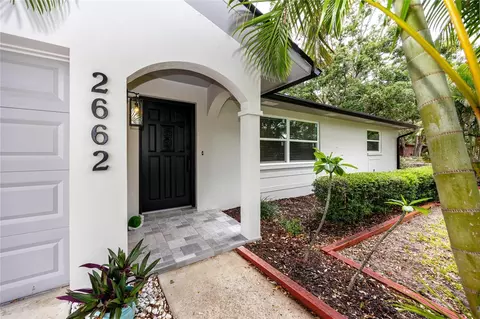 2662 Oakbrook Dr, Largo, FL 33770